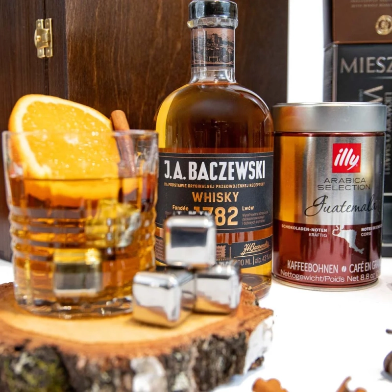 skrzynka prezentowa z whisky