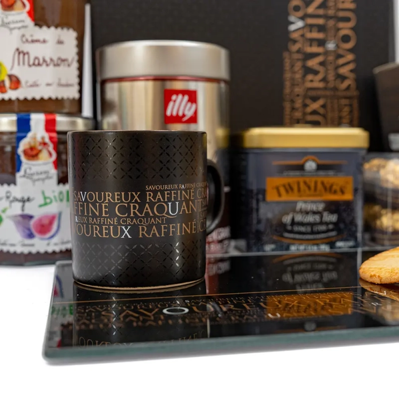 Kosz prezentowy z kawą ziarnistą