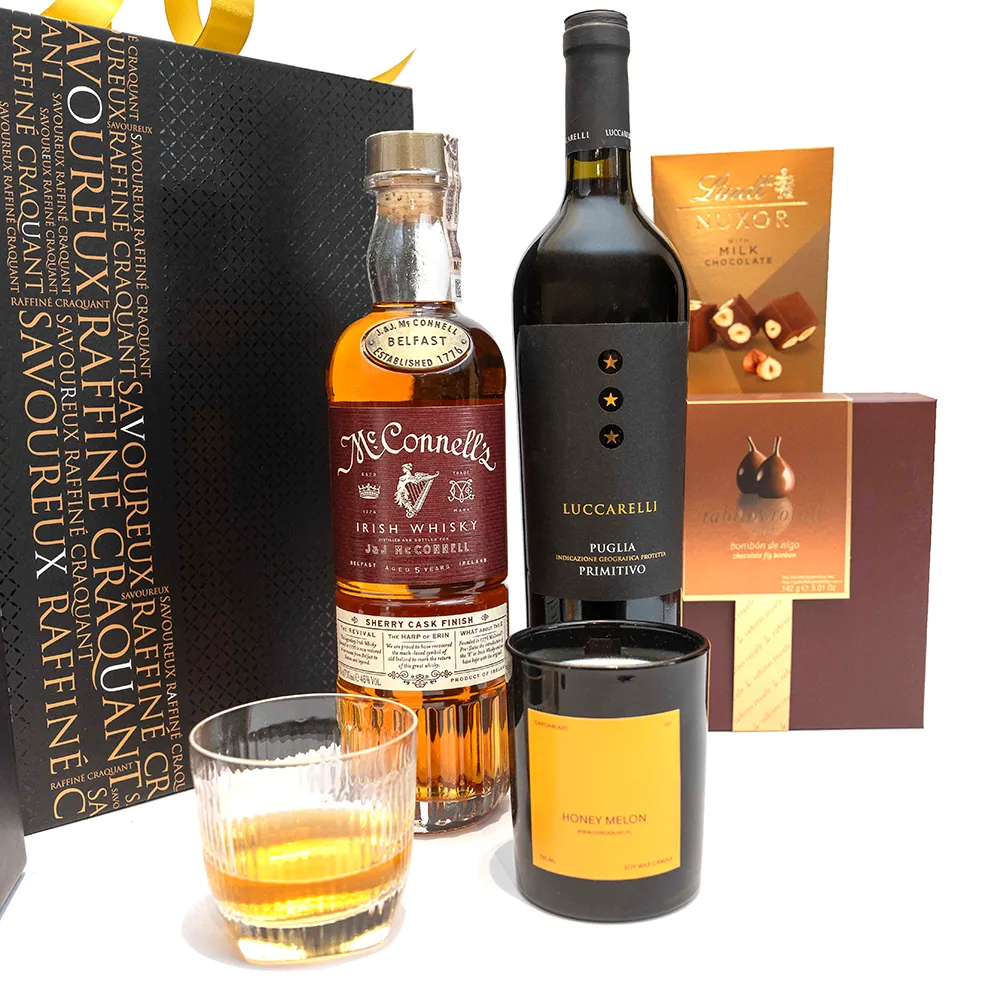 Zestaw whisky ze szklankami