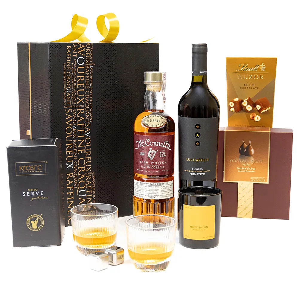 Zestaw whisky ze szklankami