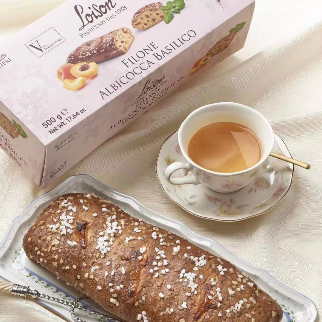 świąteczne ciasto włoskie z morelą i bazylią 500g